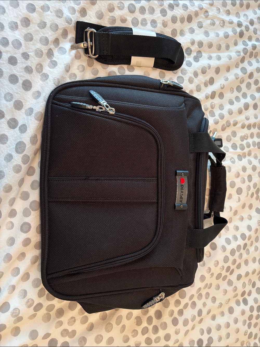 Delsey Black Travel Bag with Shoulder Strap and Lock with Keys